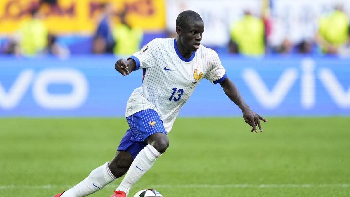 Zidane Tidak Akan Panggil Kante ke Timnas Prancis