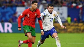 Hasil Babak 1: Ronaldo dan Mbappe Terkunci, Portugal vs Prancis Imbang