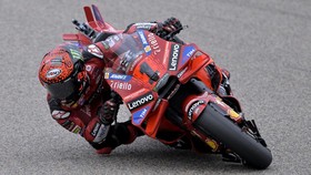 Hasil Sprint Race MotoGP Emilia Romagna: Bagnaia Juara, Martin Blunder