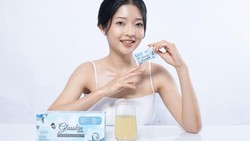img-title Glasskin Drink MS GLOW Beauty New Improved Formula, Solusi Glowing Sebadan dengan Minum Skincare