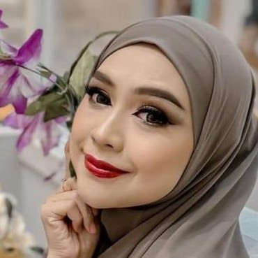 Teuku Ryan Berubah Pirang, 7 Penampilan Ria Ricis Menor Usai Cerai Jadi Sorotan