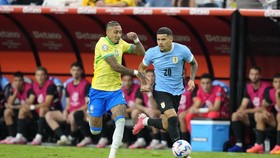 Uruguay ke Semifinal Copa America, Sikat Brasil Lewat Adu Penalti