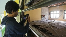 Atap SMP Pasundan 1 Bandung Roboh, Enam Siswa Terluka