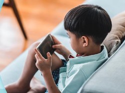 Negara, Anak, dan Pembatasan Penggunaan Media Sosial