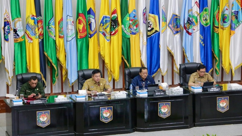 Plt Sekjen Kemendagri Tomsi Tohir meminta seluruh kepala daerah untuk memperkuat kerja sama dengan para pemangku kepentingan di wilayah masing-masing
