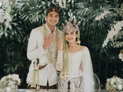 5 Potret Akad Nikah Artis Salshabilla Adriani dan Ibrahim Risyad