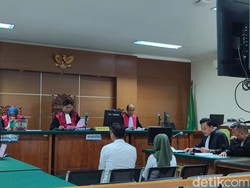 Pasutri di Banten Pembobol Bank Pakai Kartu Kredit Minta Dihukum Ringan