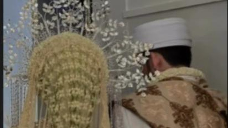 Zahra anak Habib Rizieq