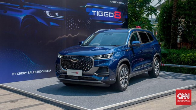 Varian baru Tiggo 8 yang ditempatkan di posisi termurah menggunakan mesin 1.600 cc dengan prediksi harga Rp400 juta - Rp450 juta.