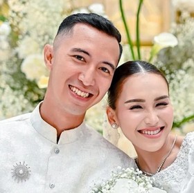 9 Artis Indonesia yang Batal Menikah, Meski Telah Bertunangan