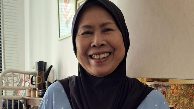 Lihat Tiko dan BCL Kunjungi Makam Ashraf, Dida Sinclair: We Love You All