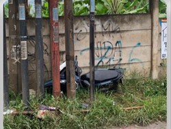 Pemotor di Bogor Luka Berat Usai Tabrak Tiang Listrik gegara Mengantuk