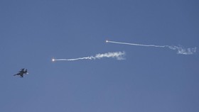 Israel Serang Gudang Amunisi Lebanon, 3 Orang Luka