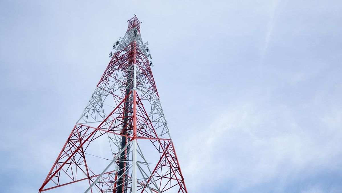 Komdigi Update Lelang Frekuensi 1,4 GHz, Siap Awal Juli