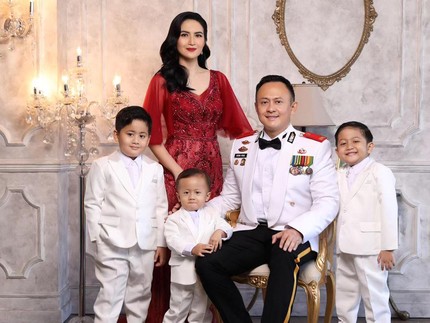 Jarang Tersorot, Intip 7 Potret Magha dan Degha Anak Kembar Kadek Devi Berusia 6 Tahun