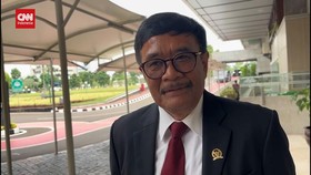 VIDEO: PDIP Kritik Jokowi IKN Molor: Jangan Terlalu Pede