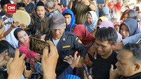 VIDEO: Pegi Setiawan Diarak Ratusan Warga Saat Tiba di Kampung Halaman