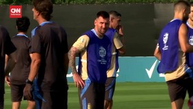 VIDEO: Messi Berlatih Bareng Timnas Argentina Meski Alami Cedera Kaki