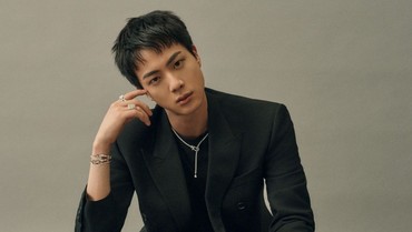 img-title Ada yang Berubah dari Jin BTS Usai Wamil, Apa?