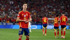 Dani Olmo: Saya Enggak Takut Bellingham