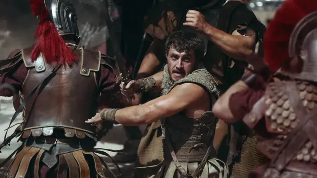 Review Gladiator II: Sekuel yang kualitasnya sukses mendekati film pertama, tangan dingin sutradara buat film ini tetap memukau.