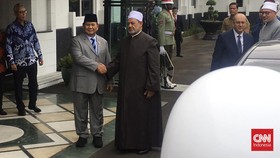 Imam Besar Al Azhar Mesir Temui Prabowo di Kemhan