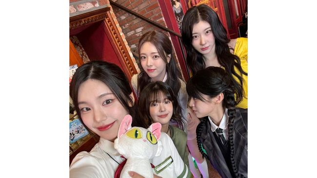 Lia ITZY bersiap kembali dan ikut comeback dengan empat member yang lain dalam album baru grup mereka.