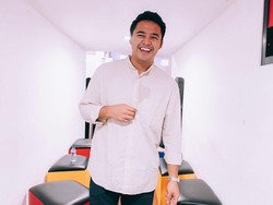 Lirik Lagu Jatuh Cinta Lagi - Nadhif Basalamah