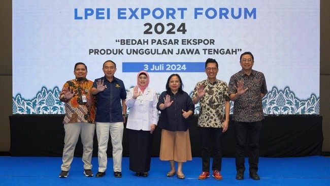 Lembaga Pembiayaan Ekspor Indonesia (LPEI) menyelenggarakan pertemuan dengan eksportir unggulan Jawa Tengah dalam acara "LPEI Export Forum 2024" di Semarang.