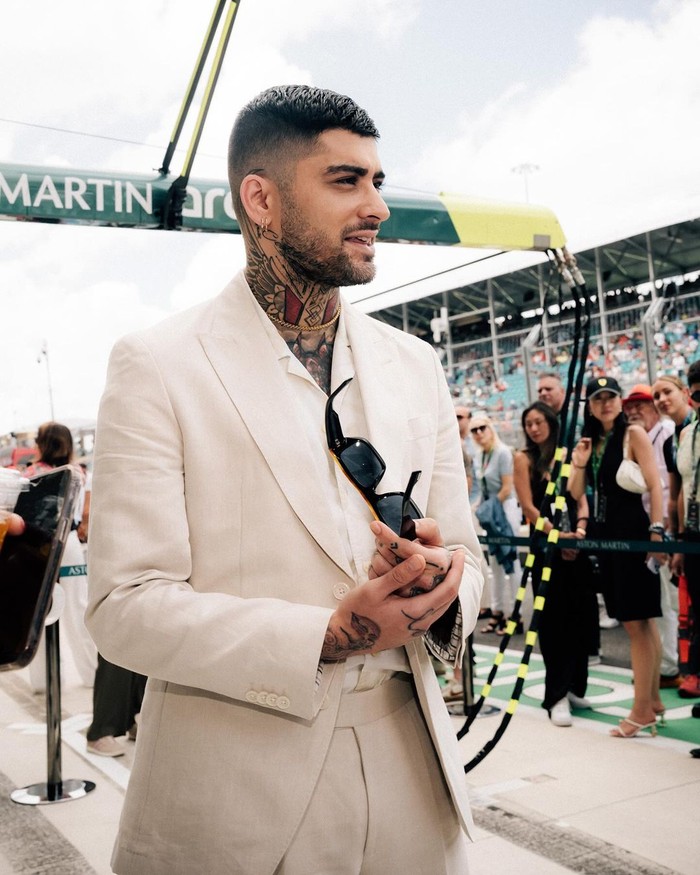 4 Fakta Menarik Zayn Malik, Punya "Ritual" Sebelum Manggung