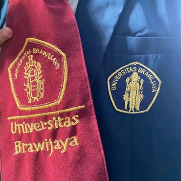Penampakan Lambang Universitas Brawijaya yang Viral Setelah Dibordir Bikin Ngakak