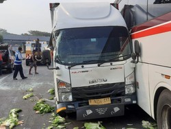 3 Orang Luka Imbas Tabrakan Beruntun di Tol Cipularang Arah Jakarta