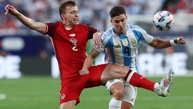 Kejadian Langka Copa America 2024, Bola Kena Skycam