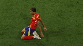 Iniesta Terang-terangan Sebut Lamine Yamal Tidak Normal