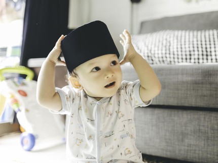 150 Nama Bayi Laki-laki Islami, Keren, dan Modern 3 Kata Awalan A Beserta Artinya
