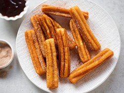 Resep Churros Manis yang Renyah ala Disneyland