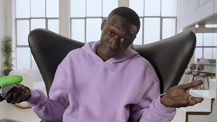 Bikin Konten Tanpa Bicara, Pria Ini Sukses Jadi TikTokers Muda Terkaya dengan Harta Rp275 Miliar!