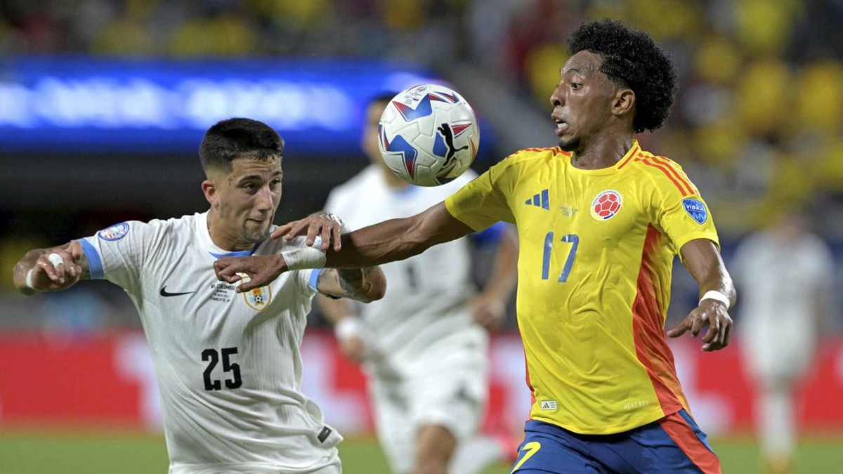 FOTO: Kolombia Hancurkan Uruguay di Copa America Diwarnai Keributan