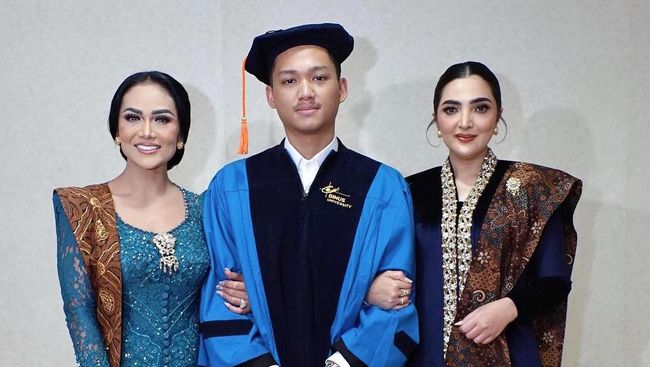 Azriel Hermansyah Minta Maaf Saat Lebaran, Krisdayanti: yang Salah Orang Tuanya