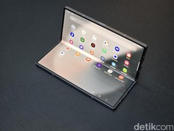 Unboxing Galaxy Z Fold 6