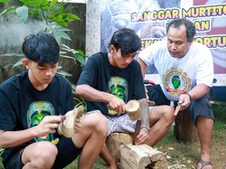 Sosok Ahmad Soleh, Lestarikan Budaya & Tradisi dengan Dirikan Sanggar Seni