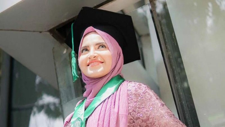 Shakira Amirah peserta Clash of Champions