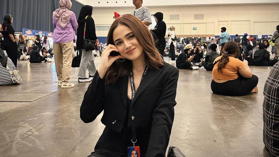 Syifa Hadju