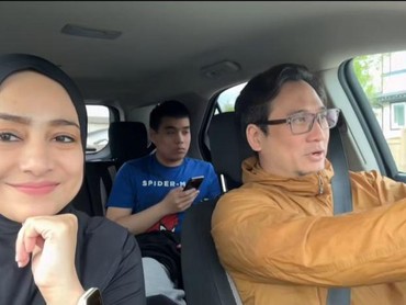 Terpopuler: Davika Hoorne Ketagihan Kuliner Indo Vs Cindy Fatikasari Jemput Suami Pulang Kerja