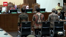 VIDEO: SYL dan Jaksa Kompak Masih Pikir-Pikir Ajukan Banding