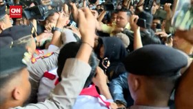 VIDEO: Ricuh Usai Vonis SYL, Jurnalis Alami Kekerasan dan Intimidasi