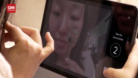 VIDEO: AI Jajaki Profesi 'MUA', Pilihkan Bedak dan Lipstik yang Pas