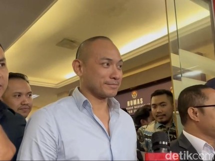 Tiko Aryawardhana Larang Penggunaan Nama & Foto BCL dalam Kasusnya
