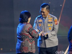 Hoegeng Awards 2024: AKBP Rio Wahyu Polisi Pelindung Perempuan dan Anak