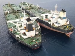 Jaksa Tepis Kabar Kapal Supertanker MT Arman Bergeser ke Singapura-Malaysia